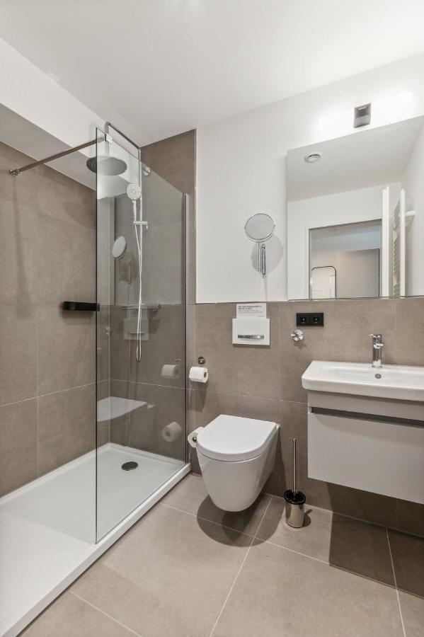 Limehome Oberhausen Paul-Reusch-Str Bagian luar foto