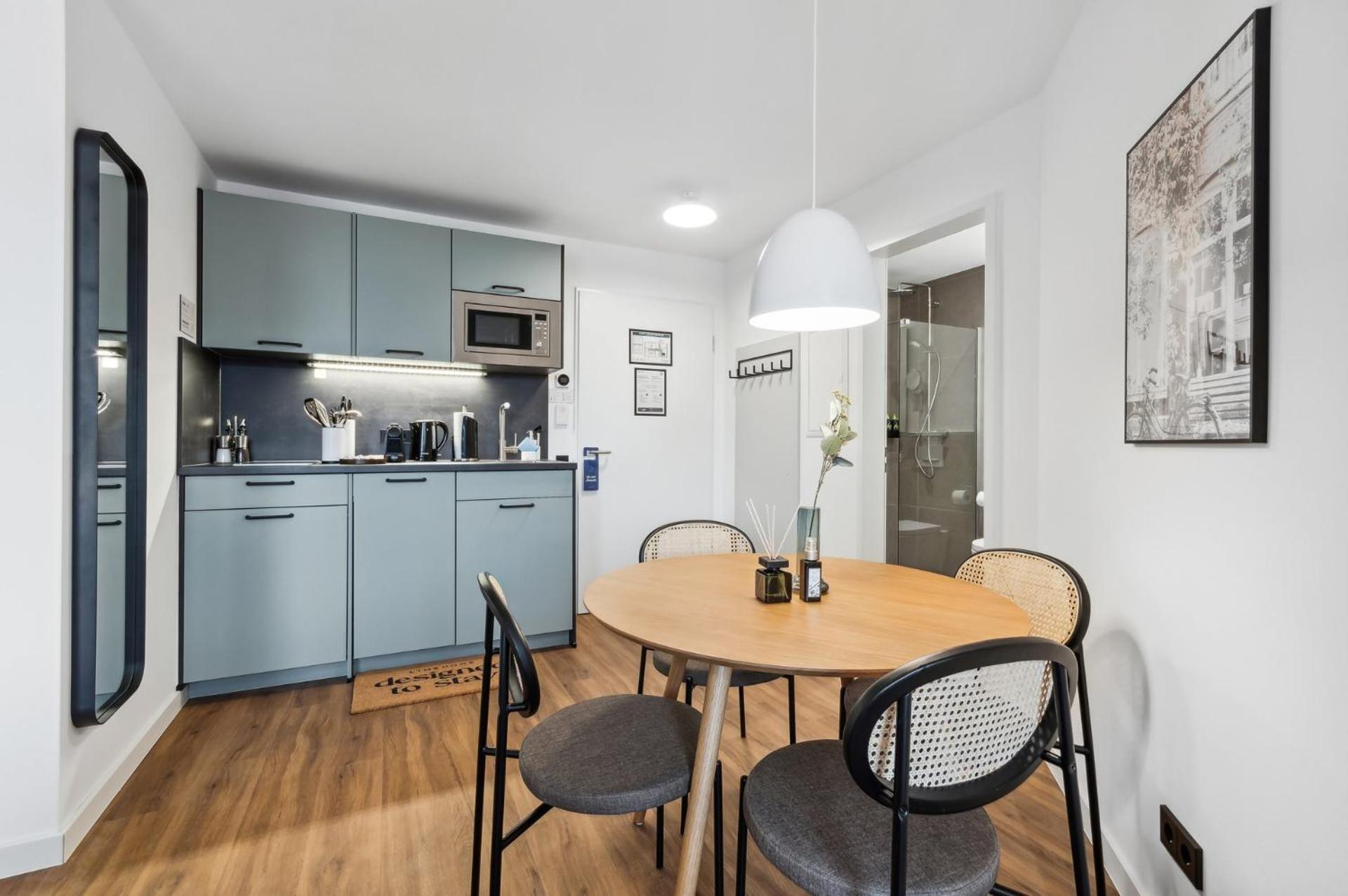 Limehome Oberhausen Paul-Reusch-Str Bagian luar foto